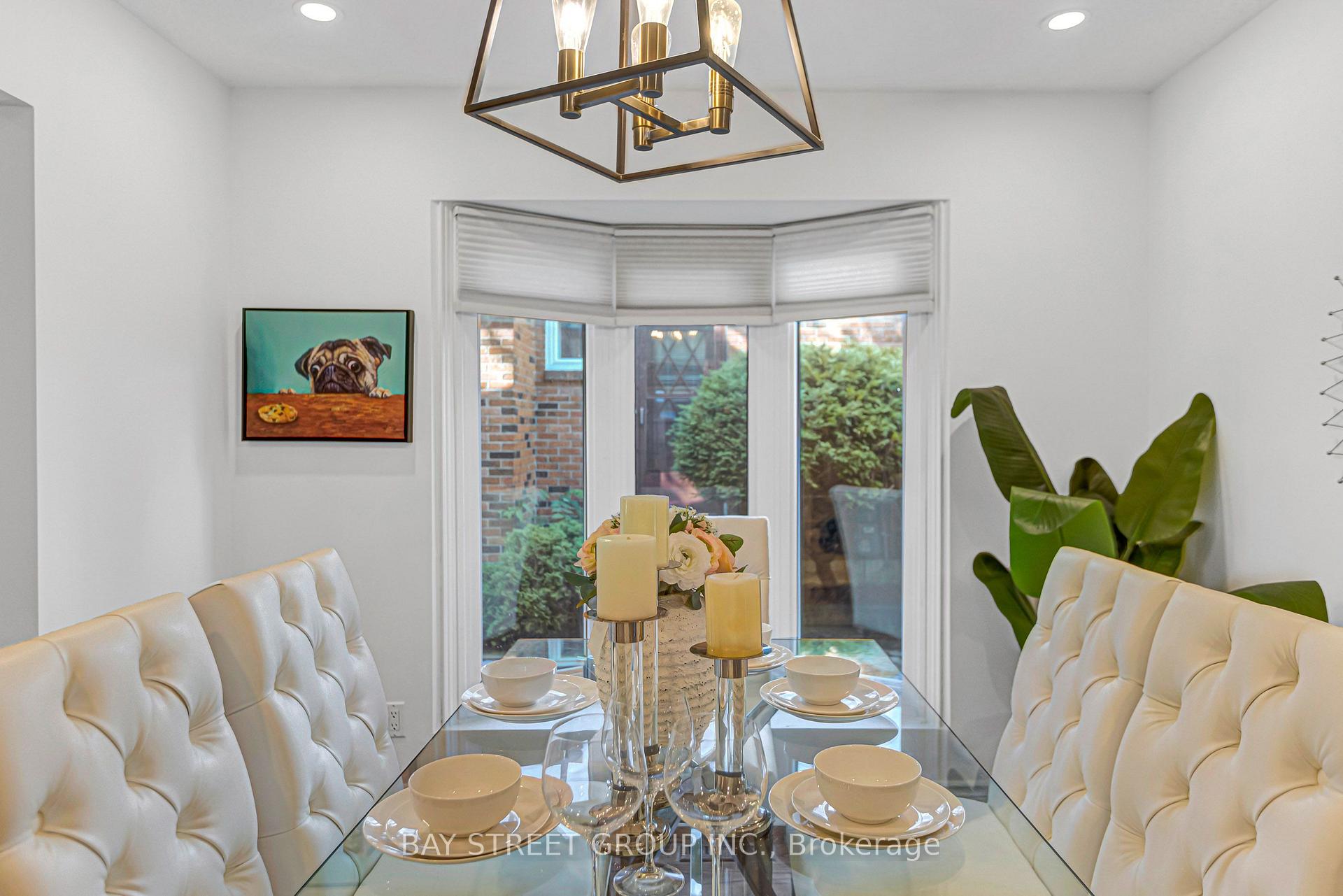 Photo 10 of 16 Innisbrook Crescent, Markham, Aileen-Willowbrook — HOMEH