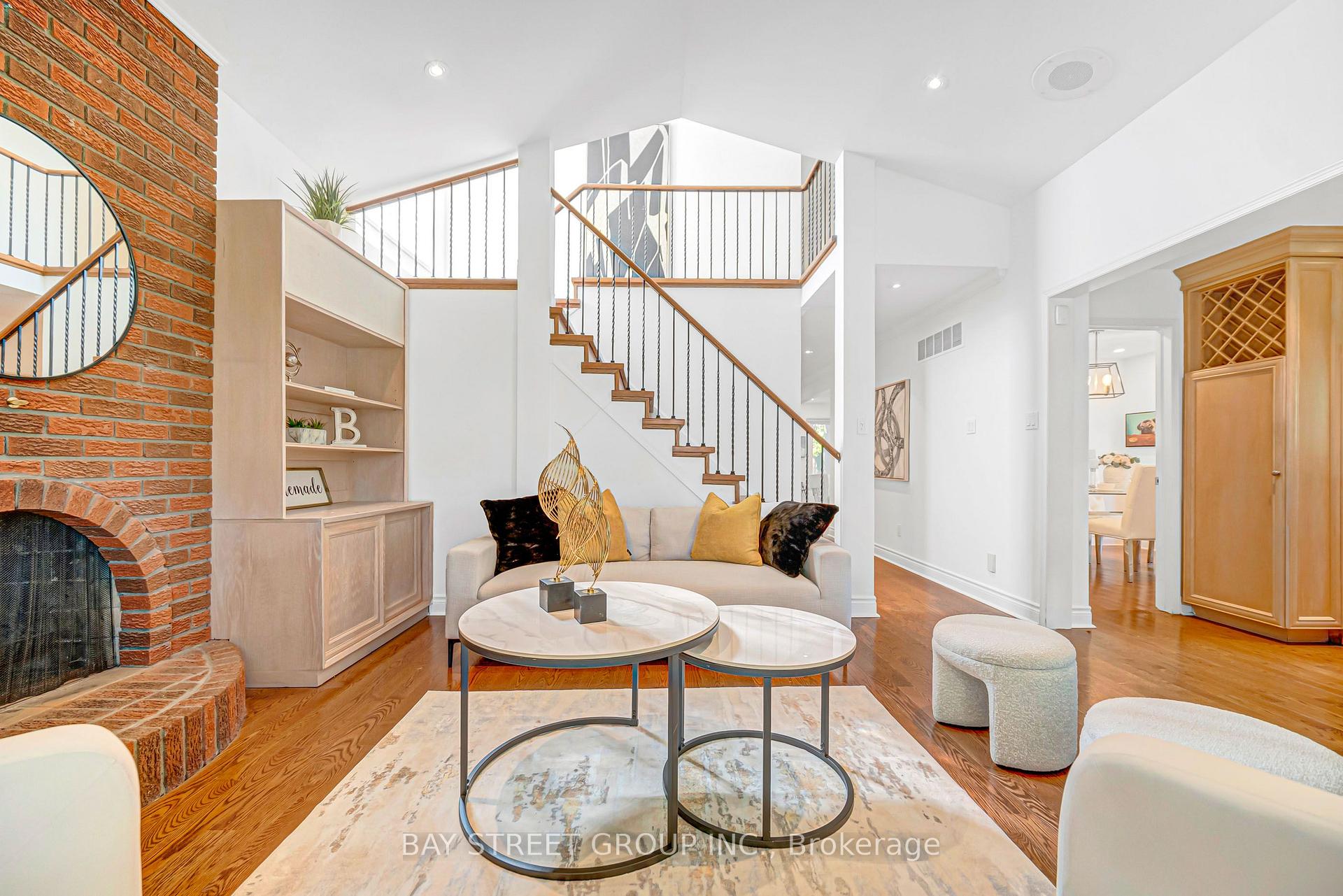Photo 25 of 16 Innisbrook Crescent, Markham, Aileen-Willowbrook — HOMEH