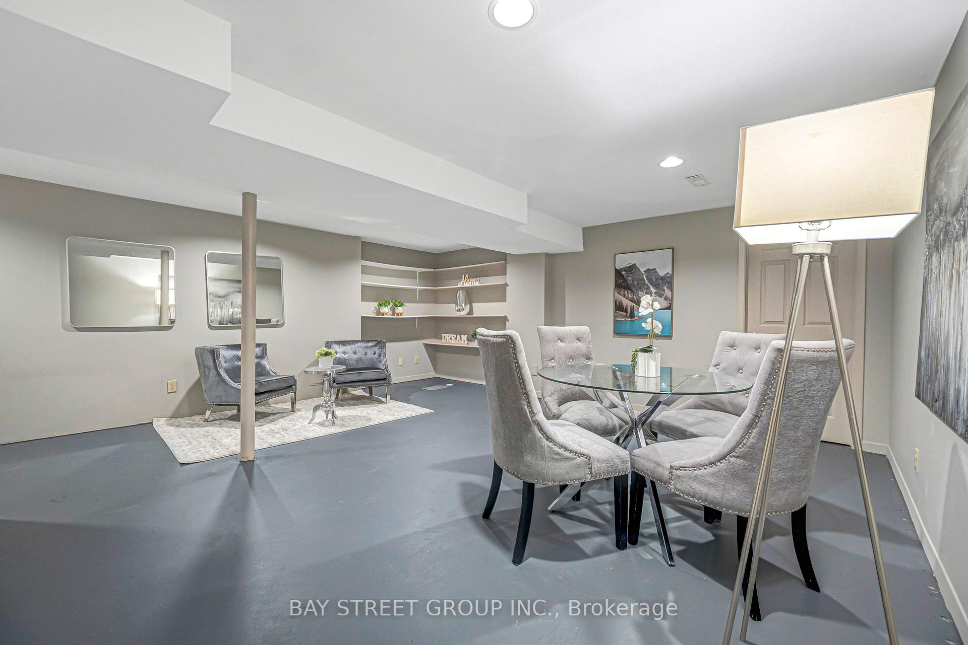 Photo 39 of 16 Innisbrook Crescent, Markham, Aileen-Willowbrook — HOMEH