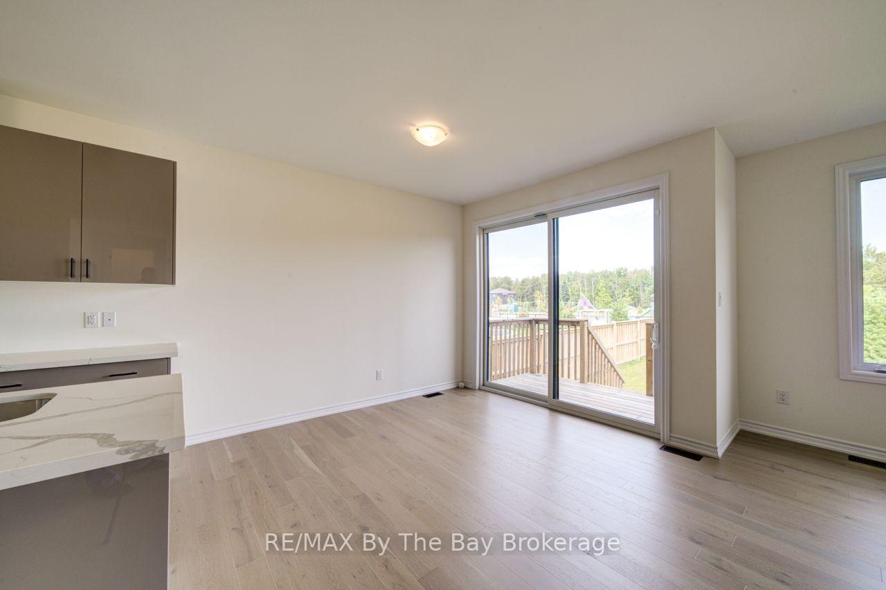Photo 12 of 232 Ramblewood Drive, Wasaga Beach — HOMEH