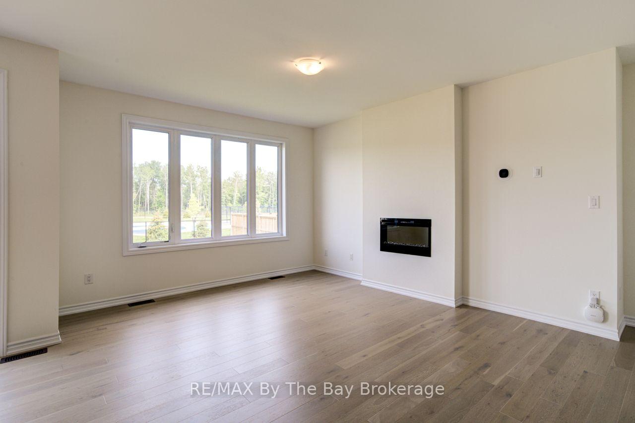 Photo 21 of 232 Ramblewood Drive, Wasaga Beach — HOMEH