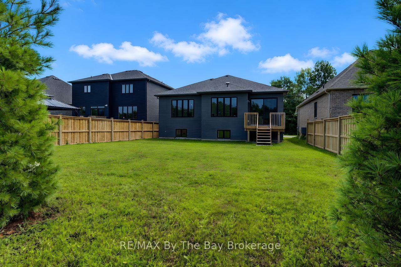 Photo 65 of 232 Ramblewood Drive, Wasaga Beach — HOMEH