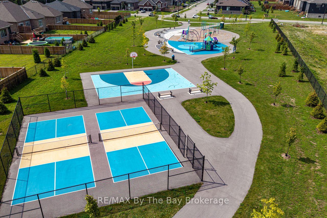 Photo 69 of 232 Ramblewood Drive, Wasaga Beach — HOMEH