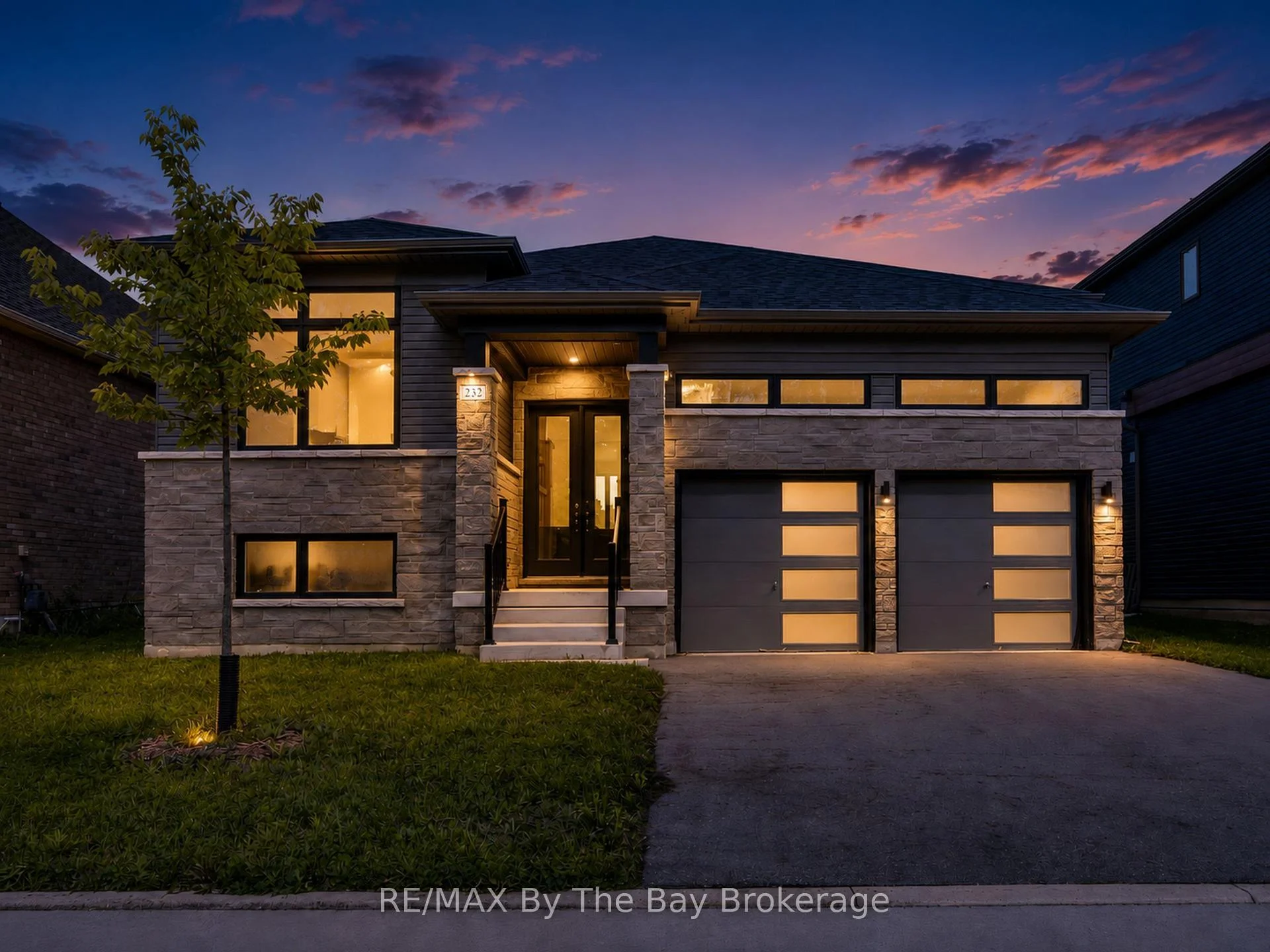 Photo 3 of 232 Ramblewood Drive, Wasaga Beach — HOMEH