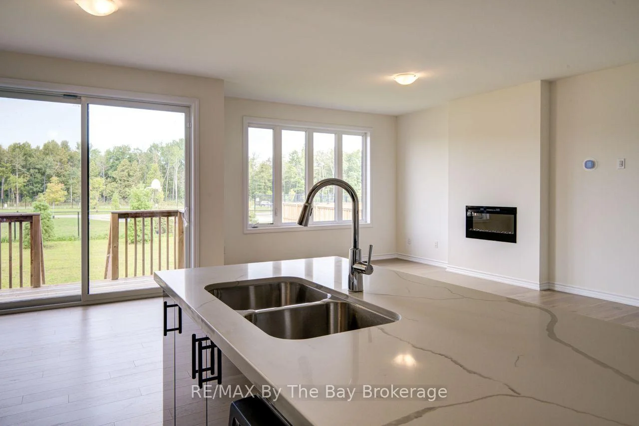 Photo 19 of 232 Ramblewood Drive, Wasaga Beach — HOMEH