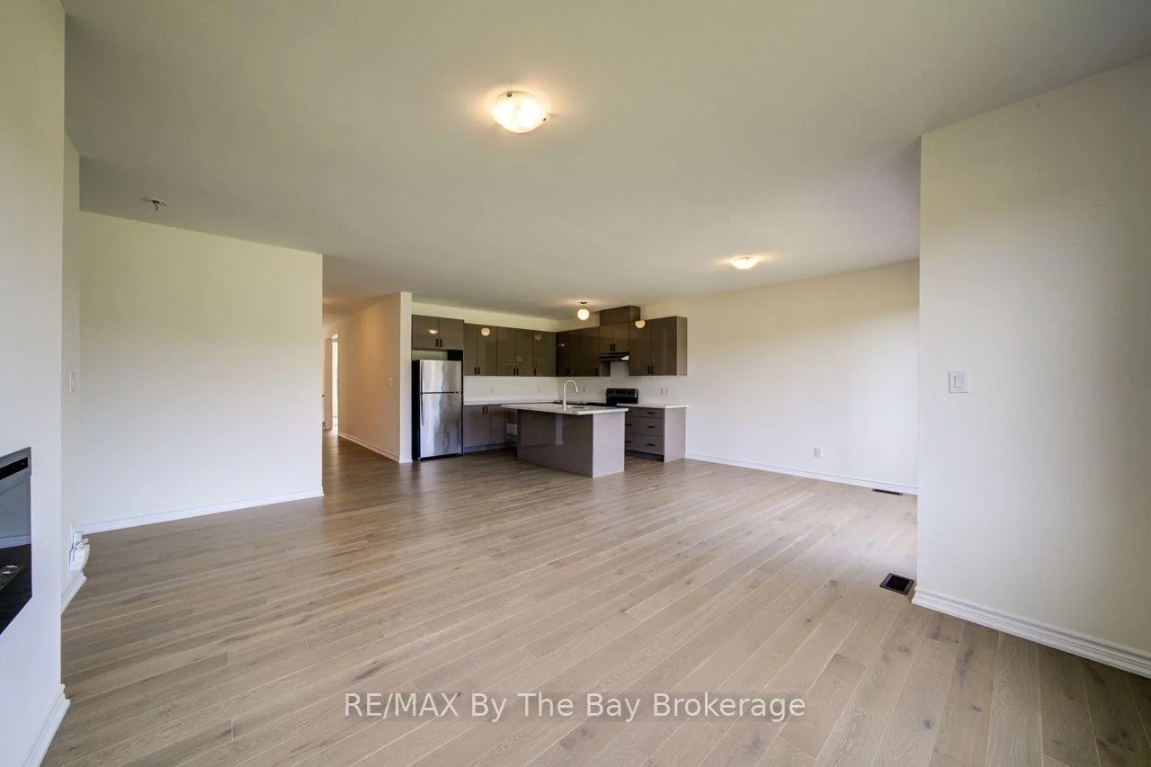 Photo 39 of 232 Ramblewood Drive, Wasaga Beach — HOMEH