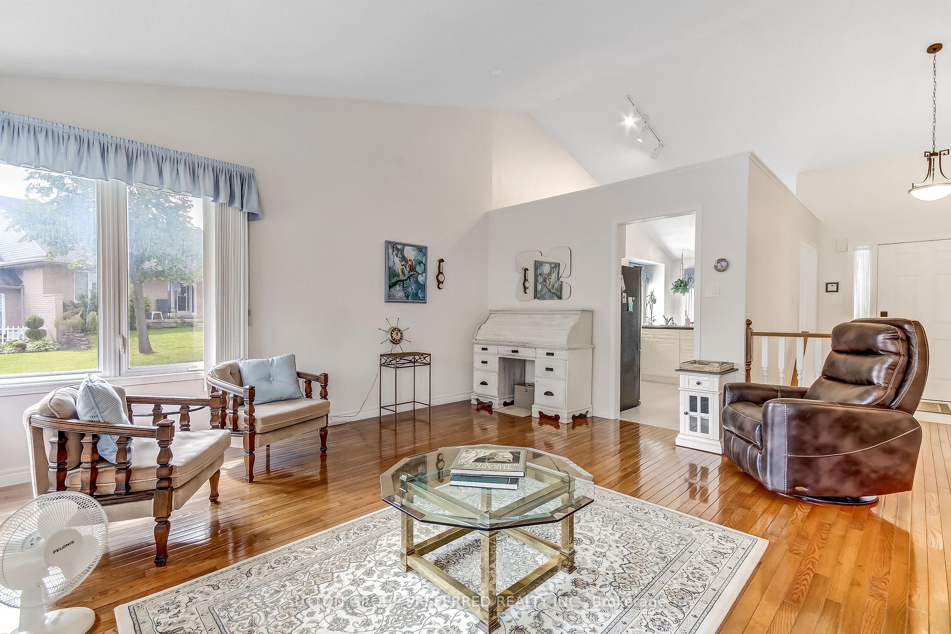 Photo 9 of Unit 29, 861 Shelborne Street, London, South J — HOMEH