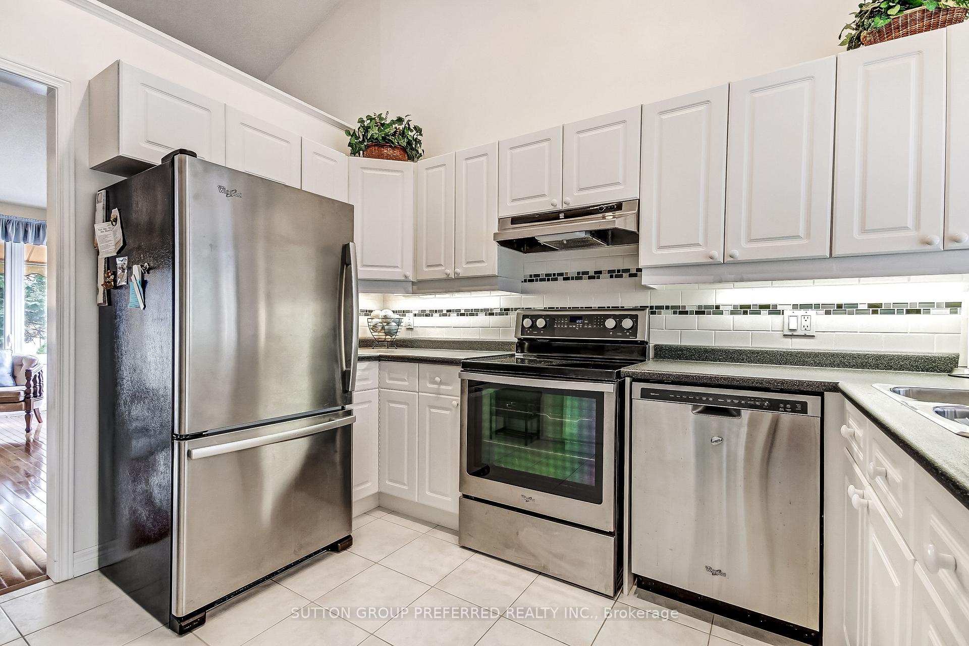 Photo 10 of Unit 29, 861 Shelborne Street, London, South J — HOMEH