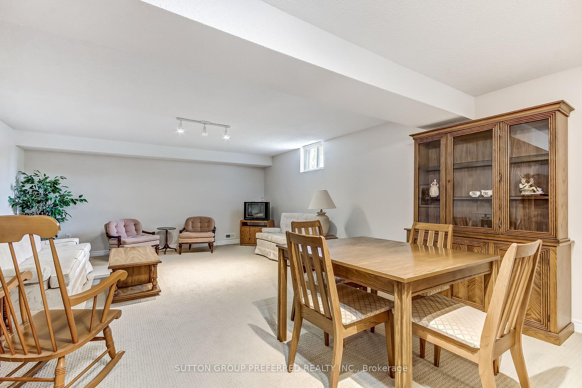 Photo 20 of Unit 29, 861 Shelborne Street, London, South J — HOMEH