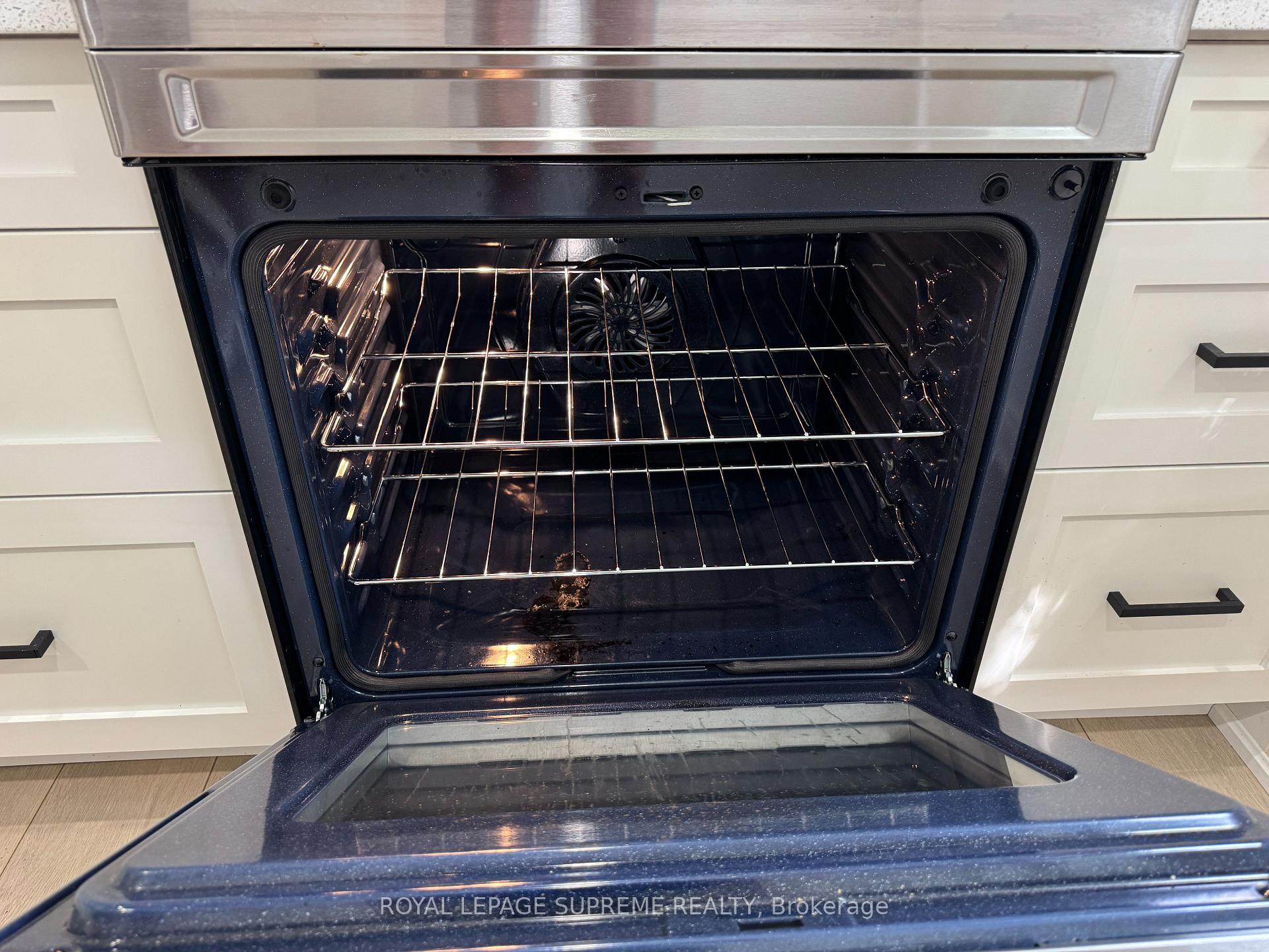 Photo 6 of Unit 26, 91 Muir Drive, Scarborough, Scarborough Village — HOMEH