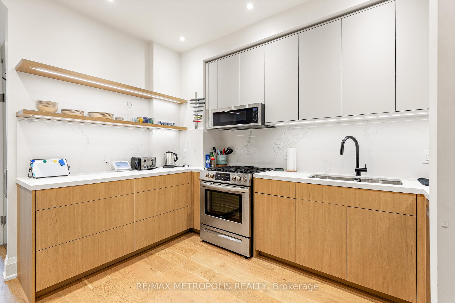 Photo 19 of Unit 102, 394 Euclid Avenue, Toronto, Palmerston-Little Italy — HOMEH