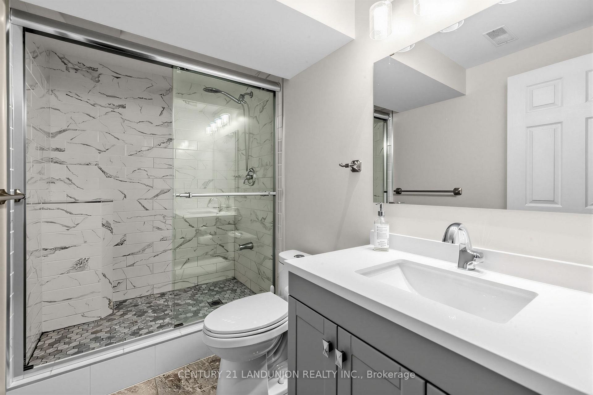 Photo 20 of 21 Hendel Drive, Vaughan, Patterson — HOMEH