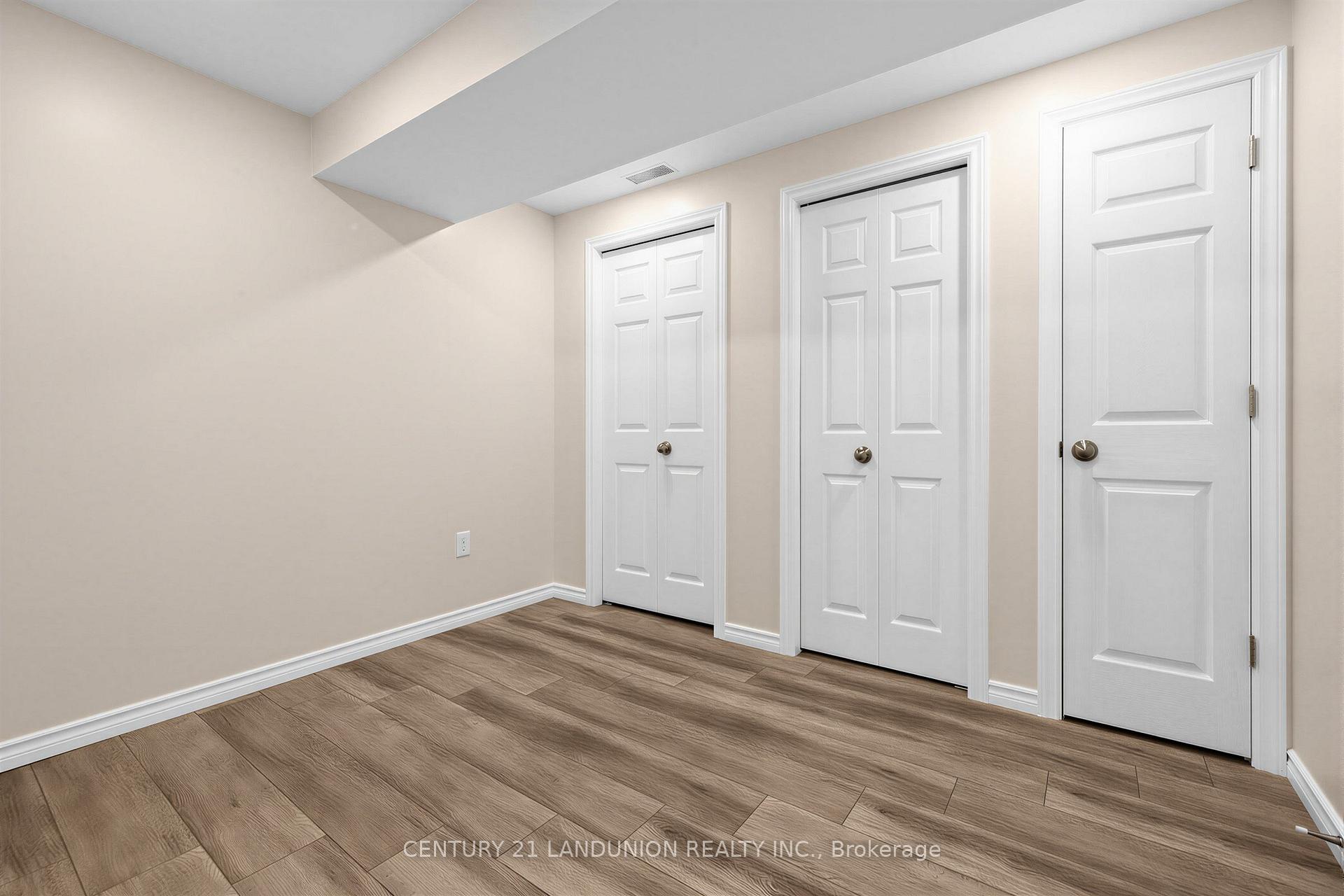 Photo 21 of 21 Hendel Drive, Vaughan, Patterson — HOMEH