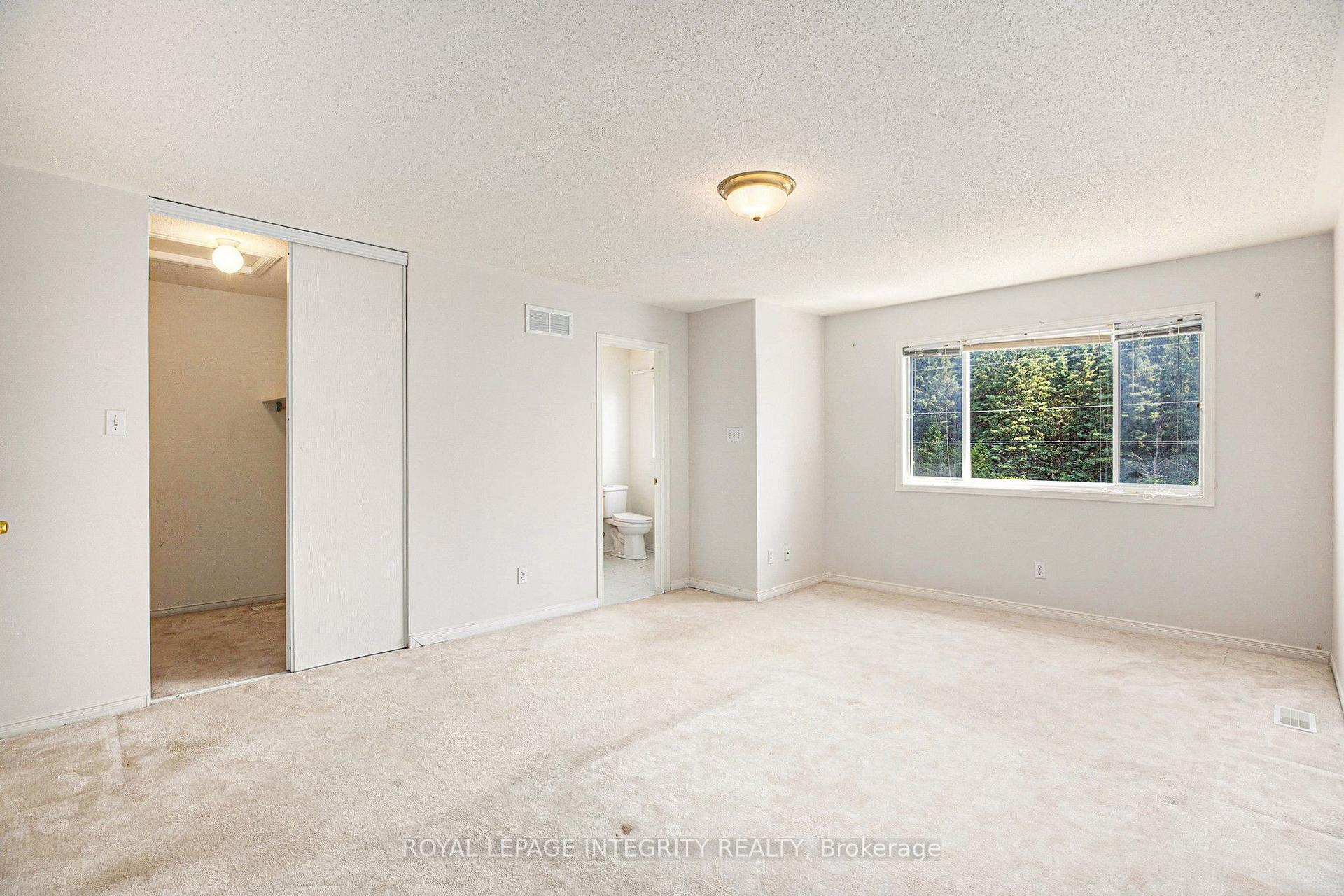 Photo 15 of 67 Landover Crescent, Ottawa, Kanata - Emerald Meadows/Trailwest — HOMEH
