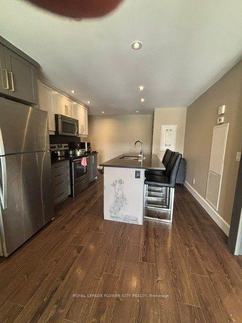 Photo 5 of Unit 1002, 330 Phillip Street S, Waterloo, Downtown Waterloo — HOMEH