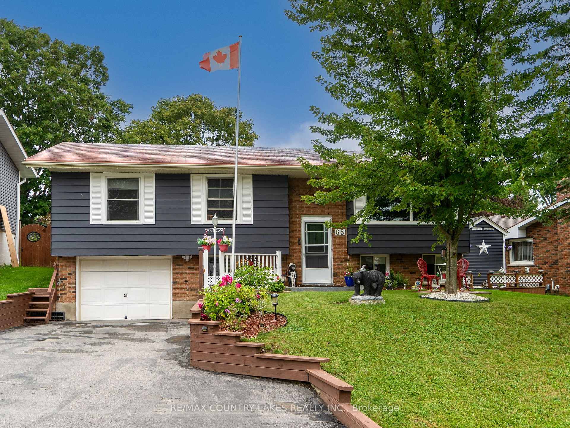 Photo of 65 Beaver Ridge Drive