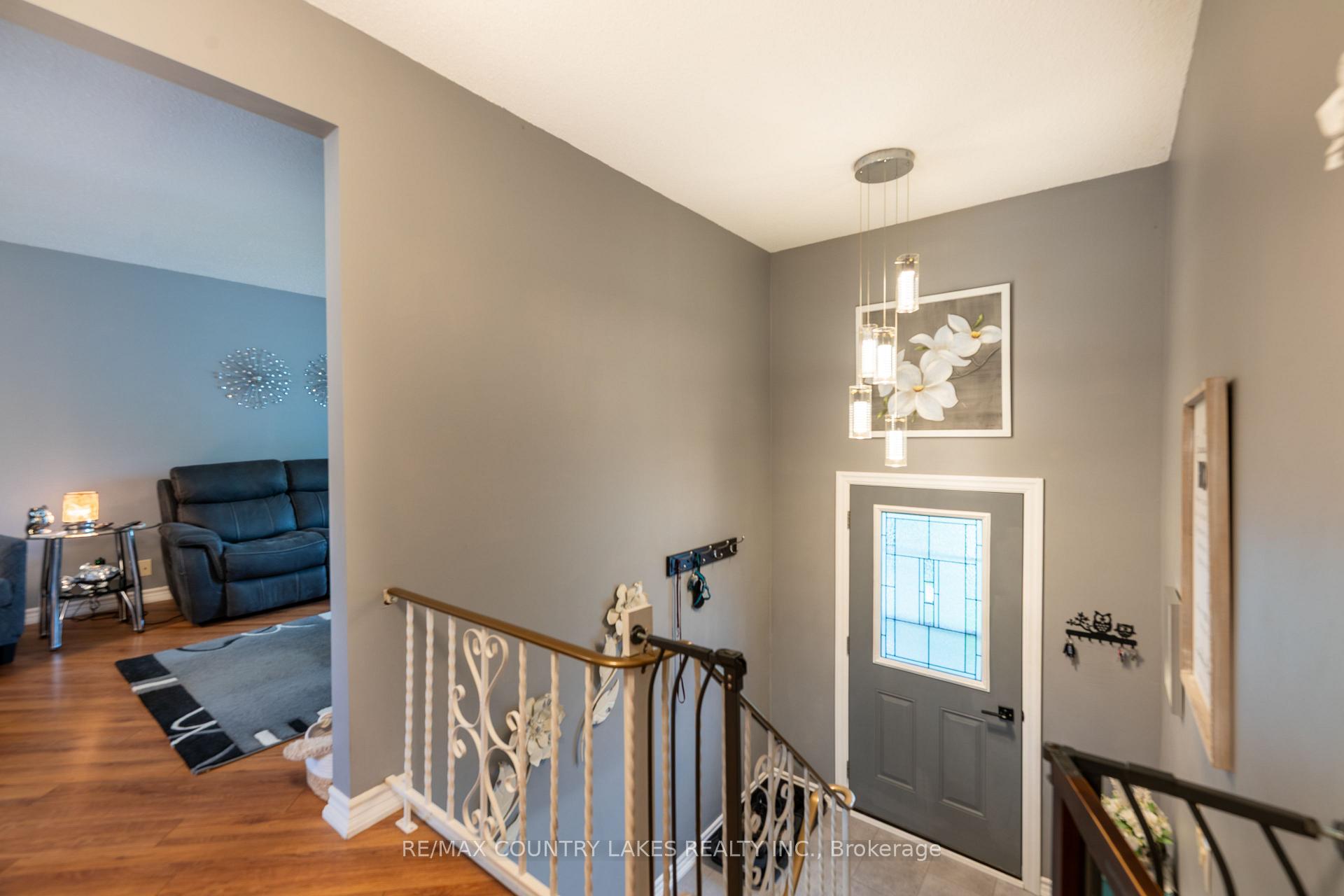 Photo 4 of 65 Beaver Ridge Drive, Brock, Cannington — HOMEH