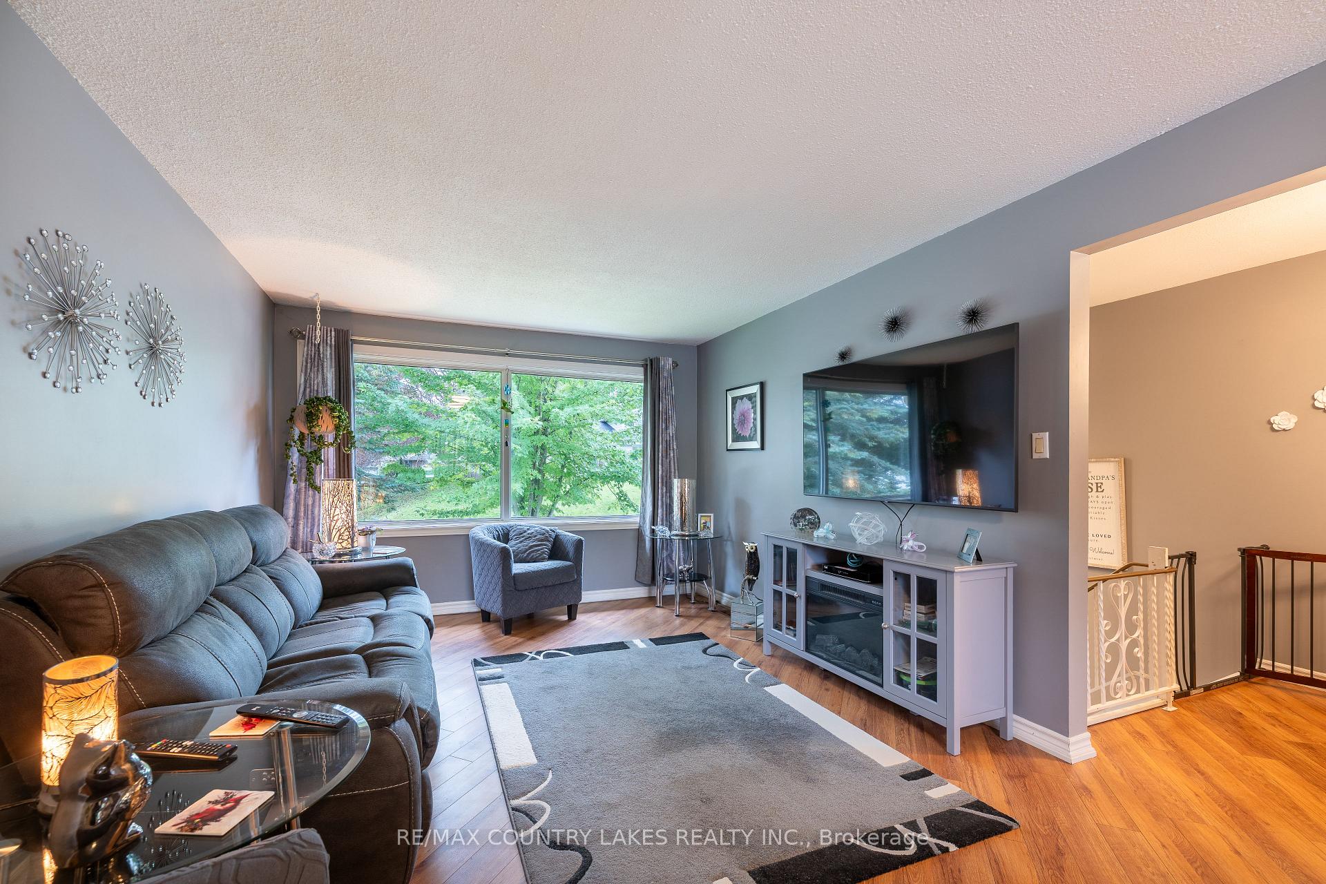 Photo 6 of 65 Beaver Ridge Drive, Brock, Cannington — HOMEH