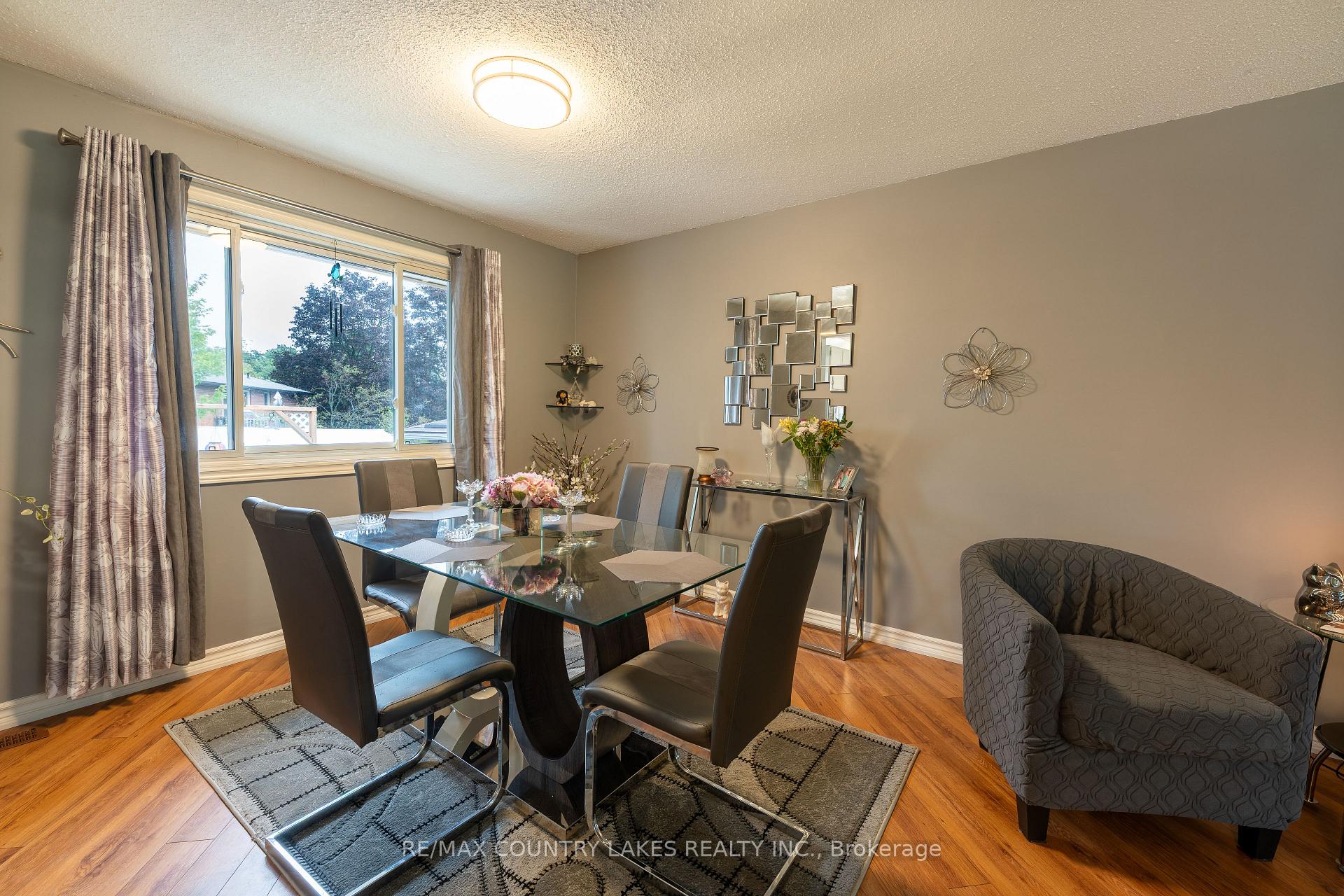 Photo 10 of 65 Beaver Ridge Drive, Brock, Cannington — HOMEH