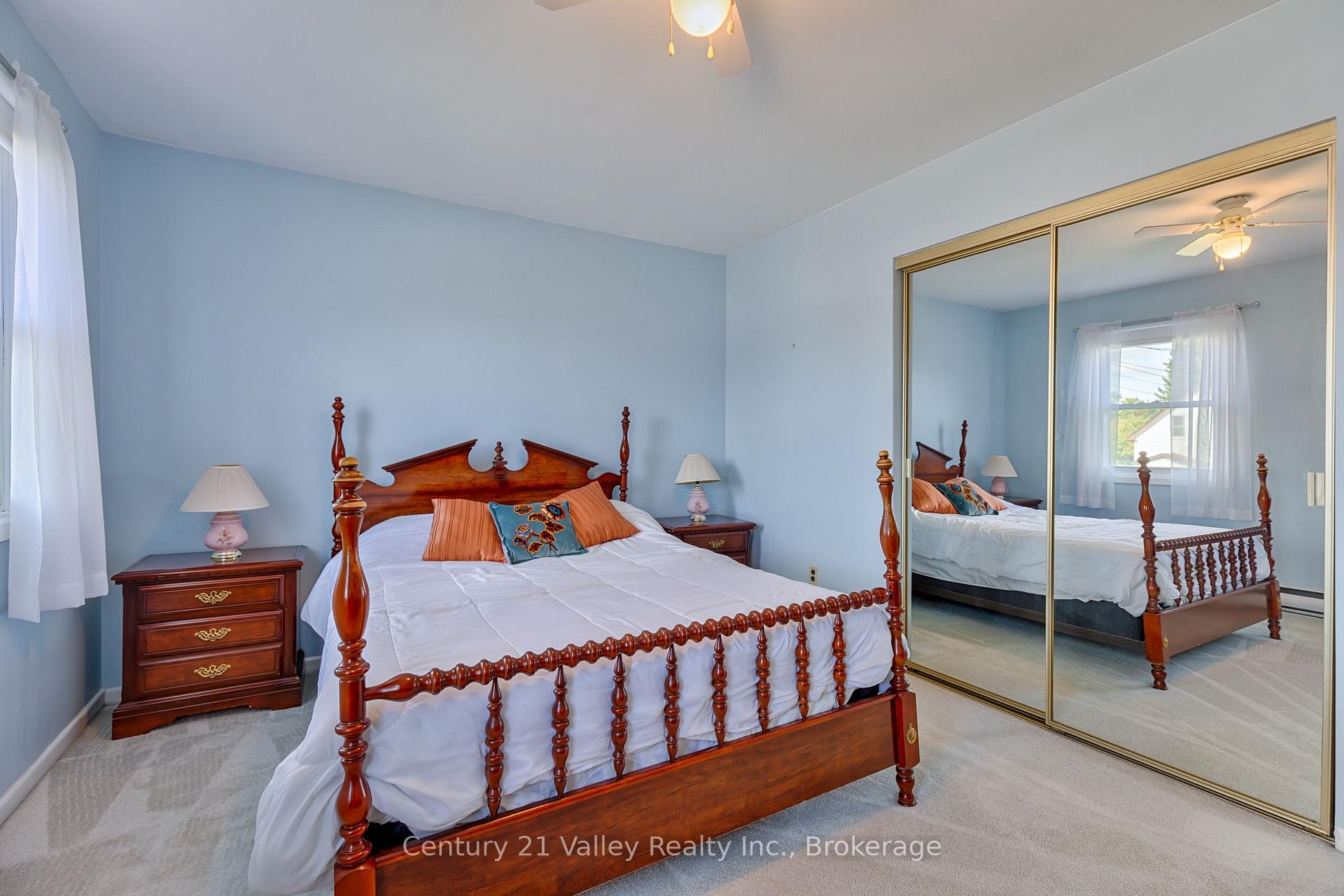 Photo 25 of 361 Sidney Avenue E, Renfrew, Renfrew — HOMEH