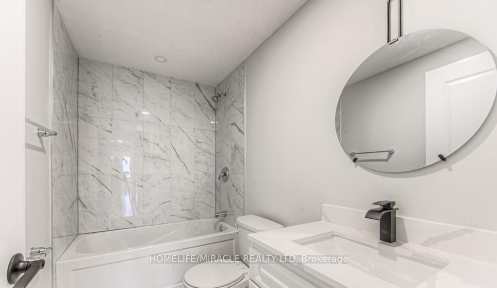 Photo 18 of 152 Overlea Drive, Kitchener, Forest Hill — HOMEH