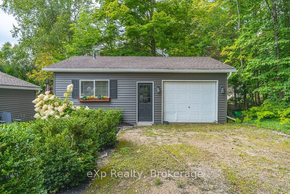 Photo 10 of 1 1st Avenue, South Bruce Peninsula — HOMEH