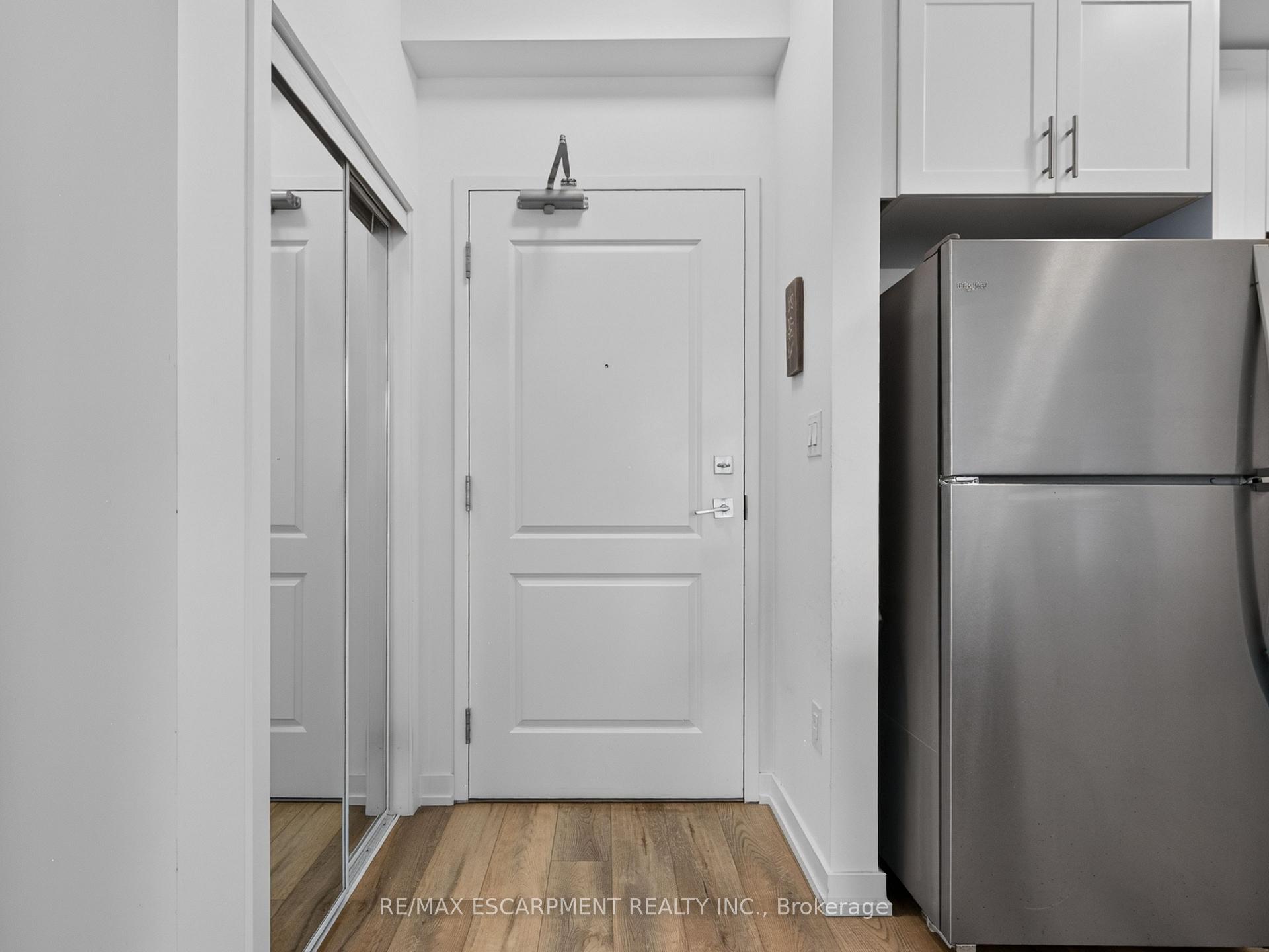 Photo 7 of Unit 224, 450 Dundas Street E, Hamilton, Waterdown — HOMEH