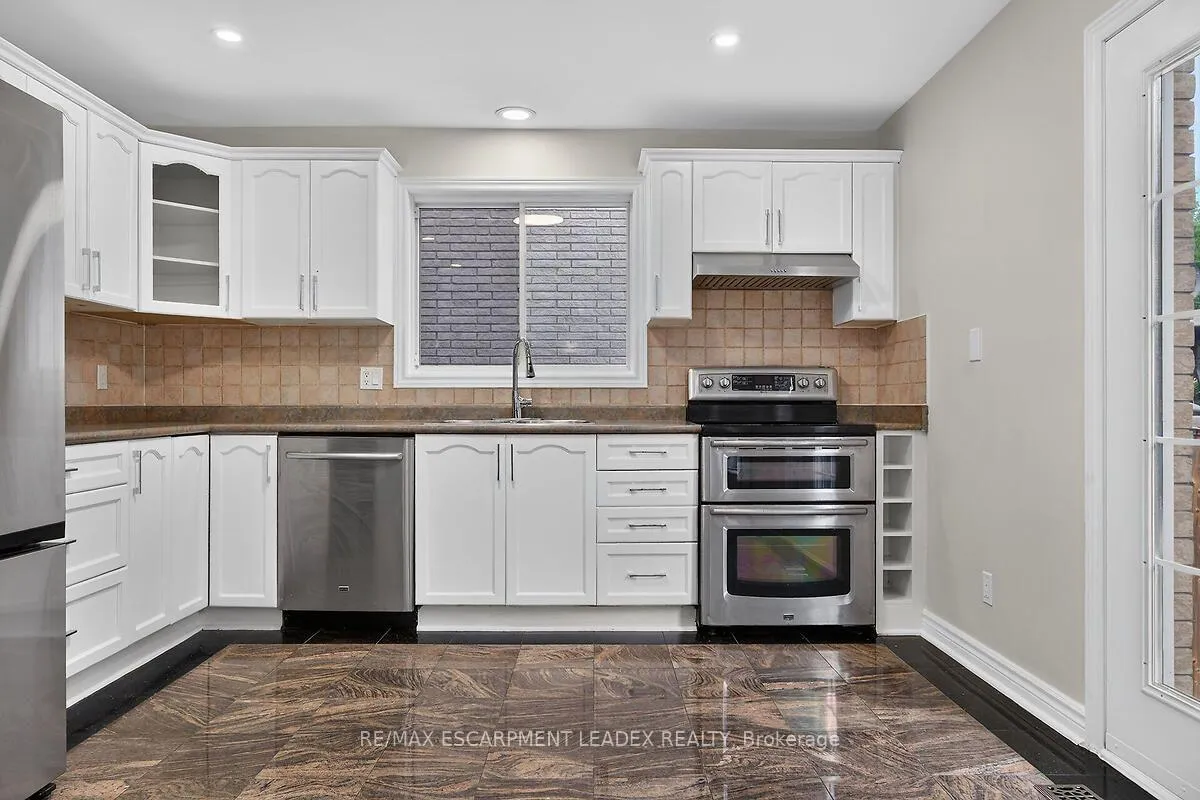 Photo 31 of 1429 Upper Sherman Avenue, Hamilton, Rushdale — HOMEH