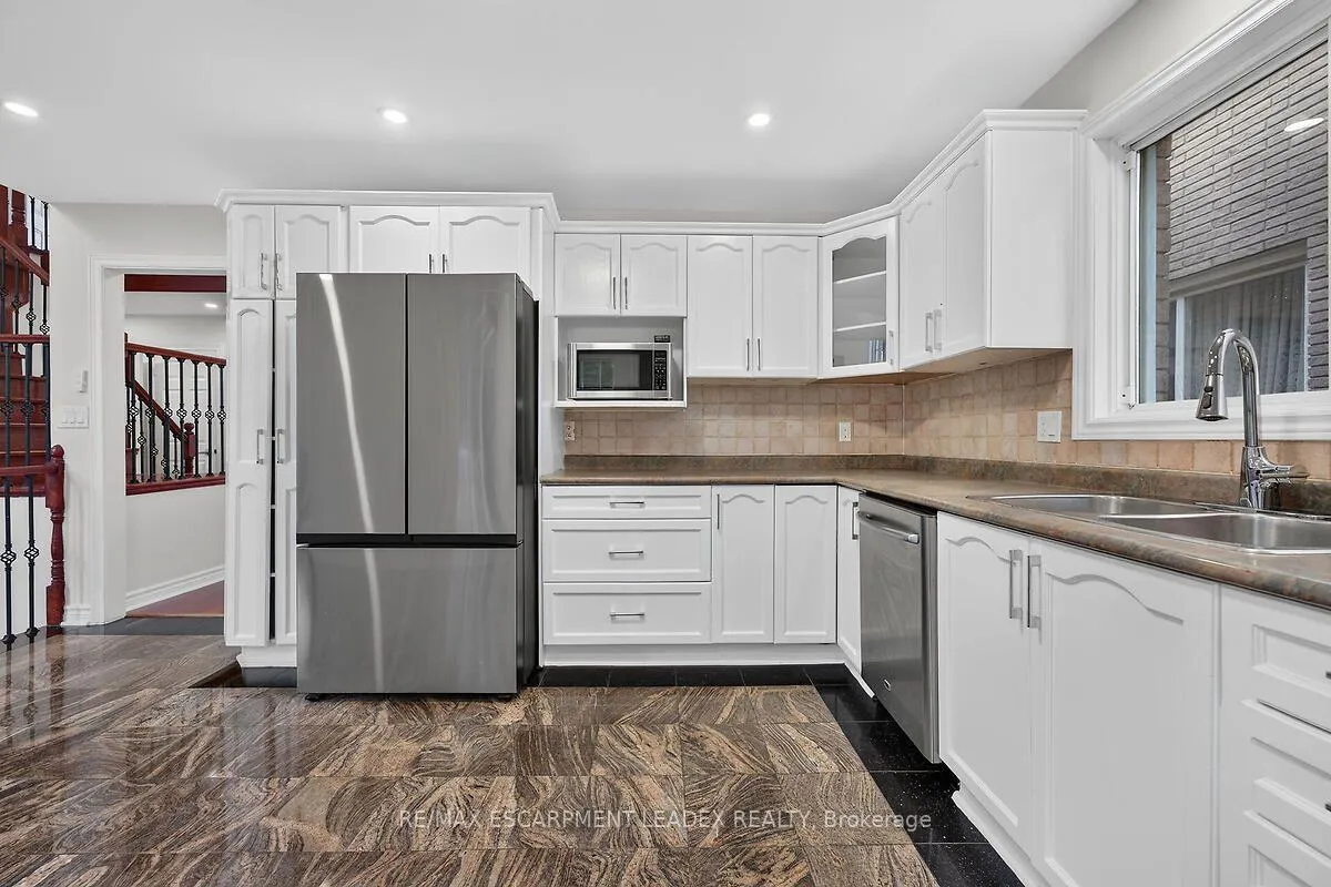 Photo 39 of 1429 Upper Sherman Avenue, Hamilton, Rushdale — HOMEH