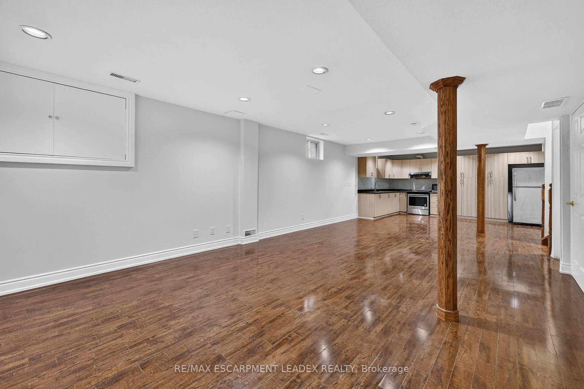 Photo 68 of 1429 Upper Sherman Avenue, Hamilton, Rushdale — HOMEH