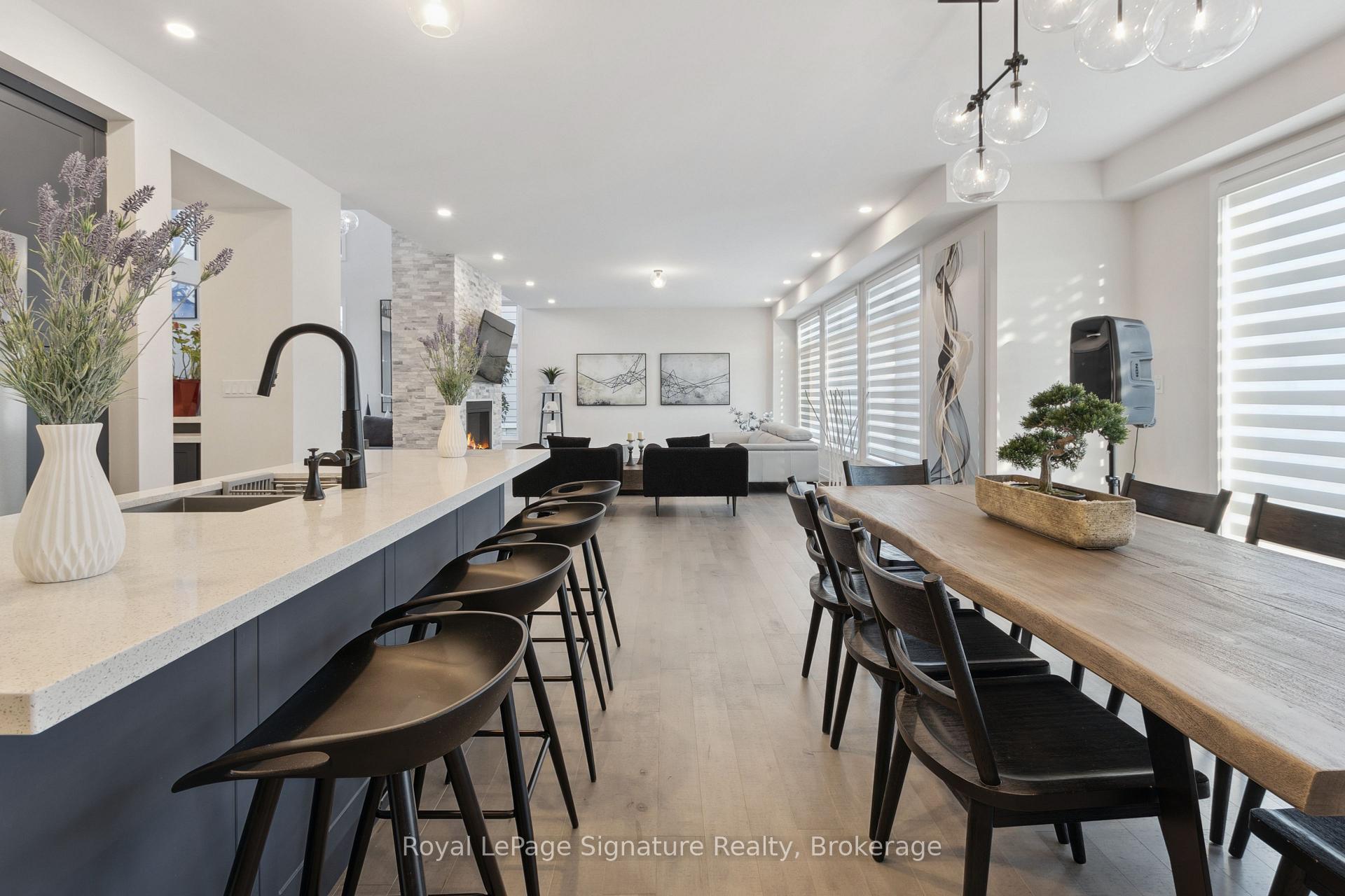 Photo 8 of 102 Stoneleigh Drive, Blue Mountains — HOMEH
