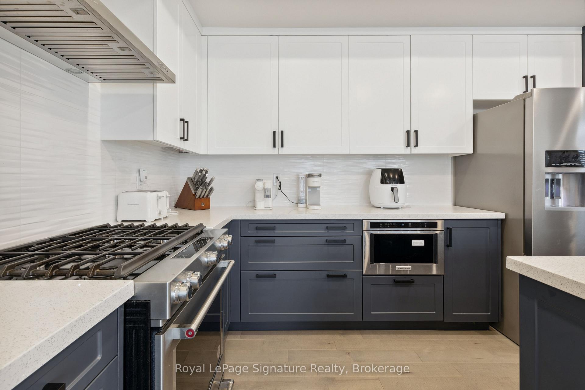 Photo 12 of 102 Stoneleigh Drive, Blue Mountains — HOMEH