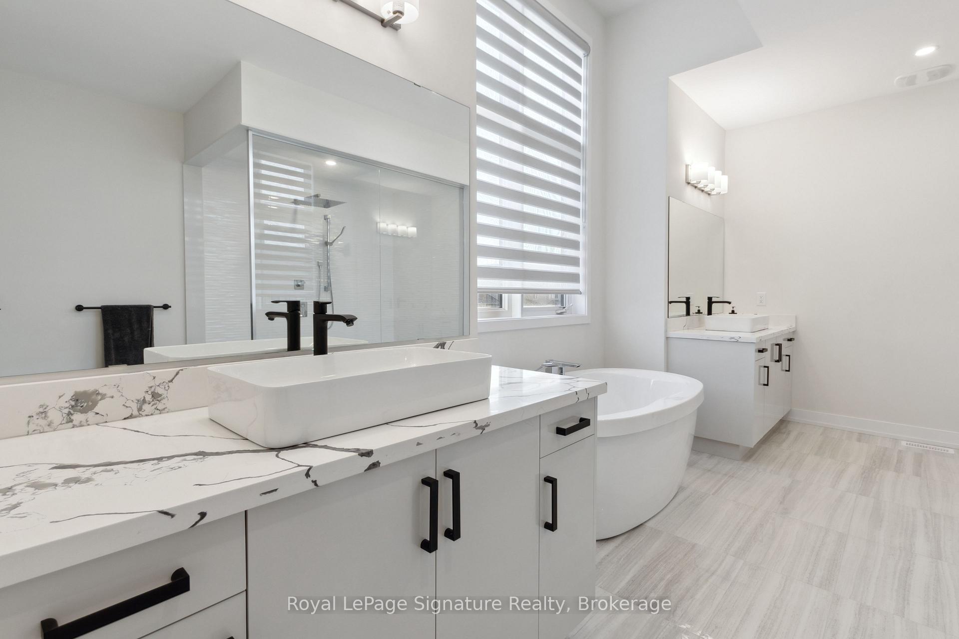 Photo 16 of 102 Stoneleigh Drive, Blue Mountains — HOMEH