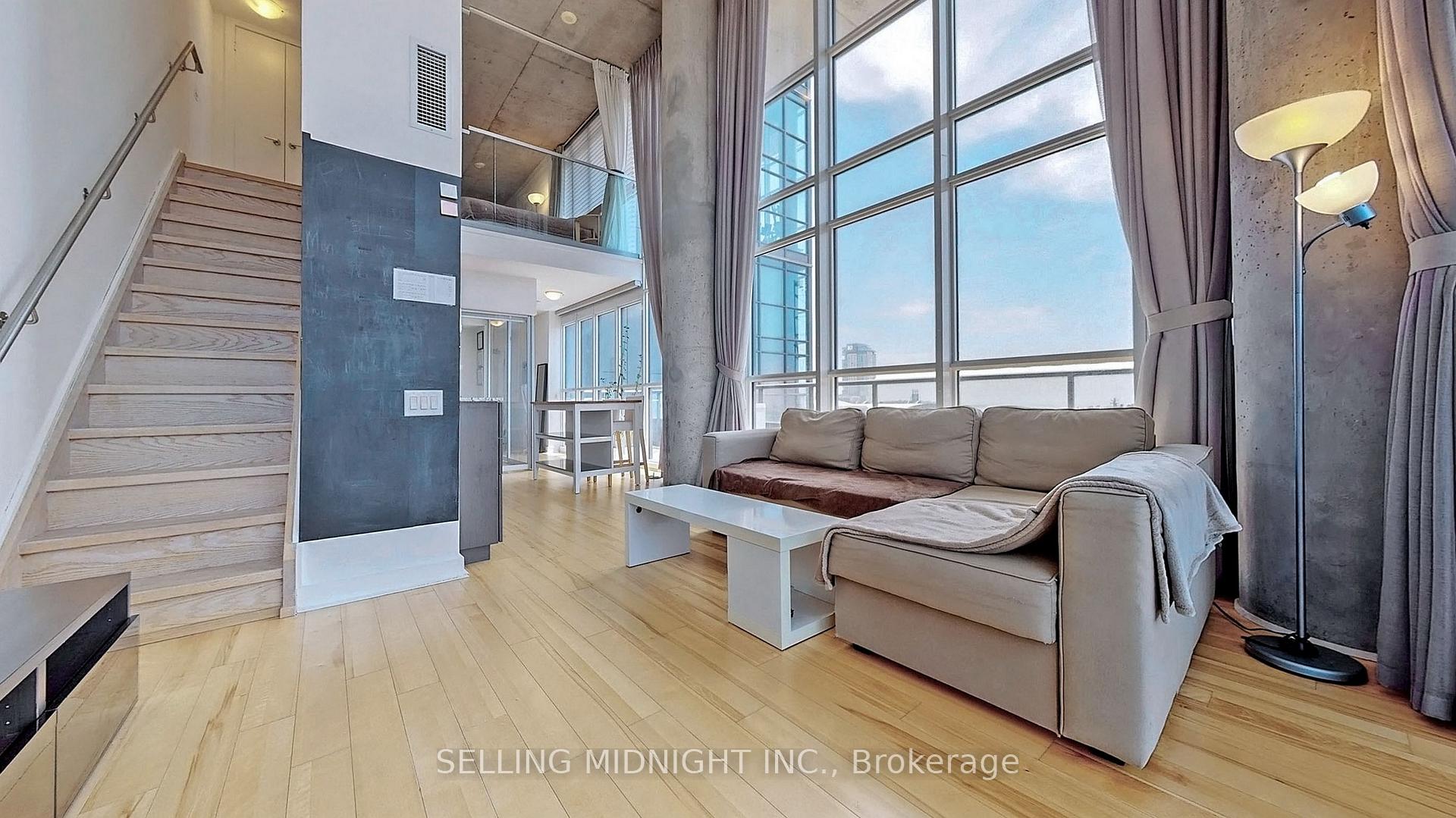 Photo 2 of Unit 540, 5 Hanna Avenue, Toronto, Niagara — HOMEH