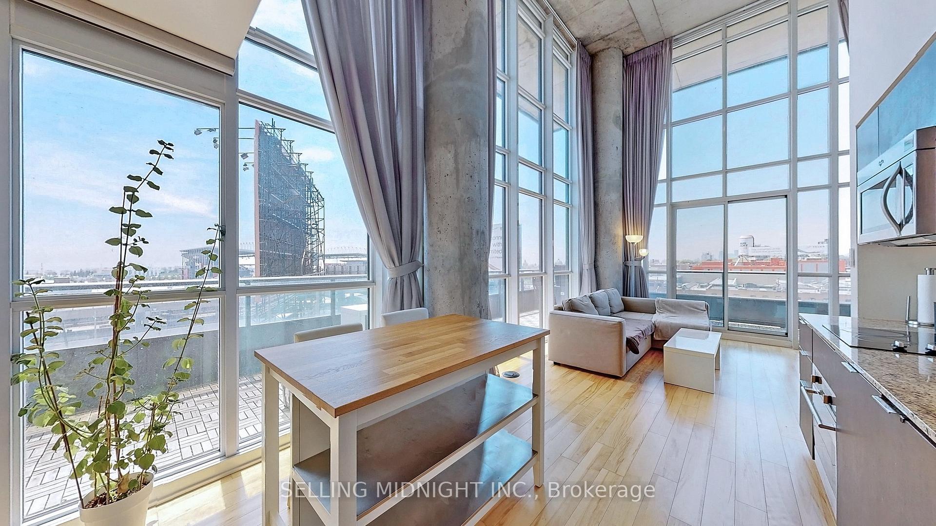 Photo 12 of Unit 540, 5 Hanna Avenue, Toronto, Niagara — HOMEH