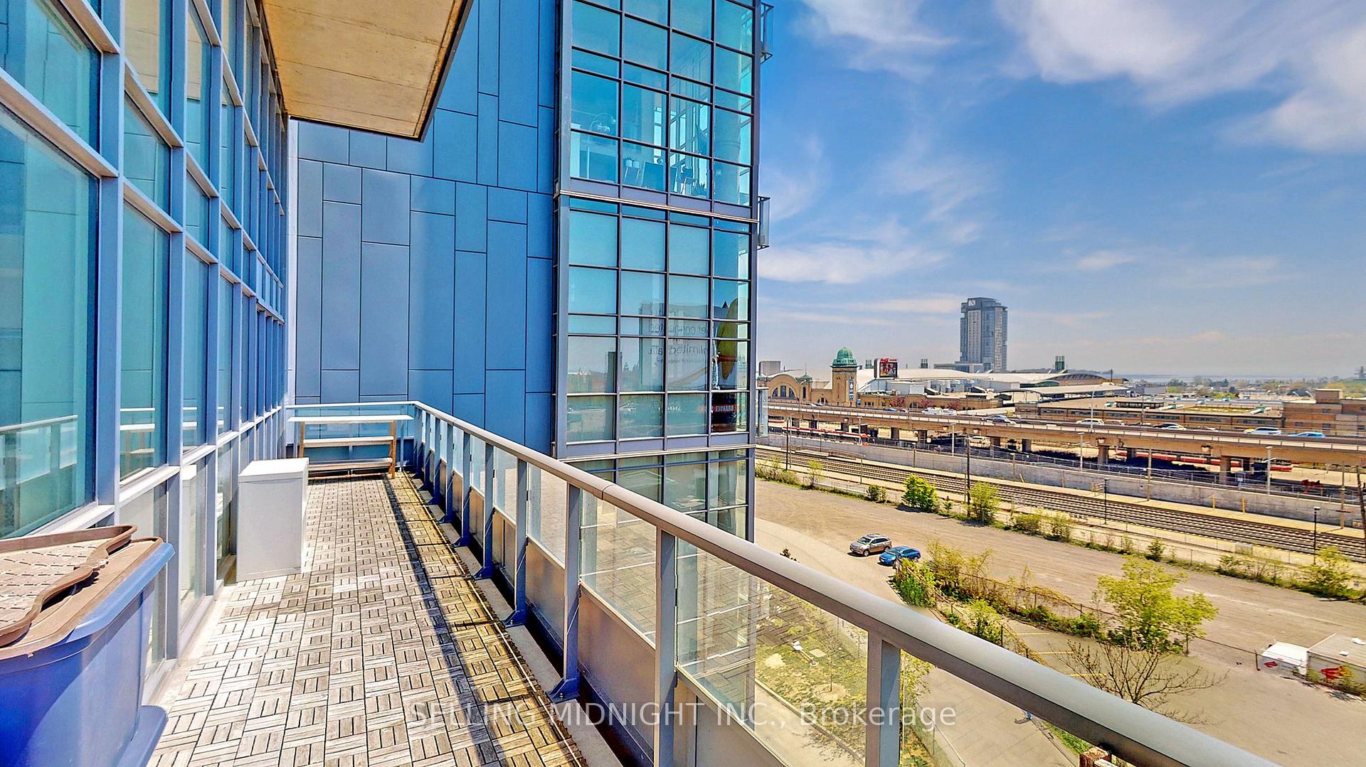 Photo 35 of Unit 540, 5 Hanna Avenue, Toronto, Niagara — HOMEH