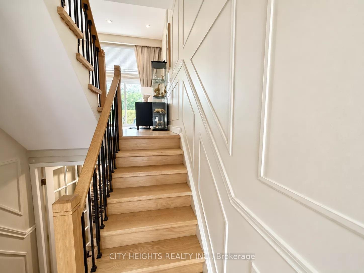 Photo 10 of Unit 40, 40 wild Briarway Way, North York, Bayview Village — HOMEH