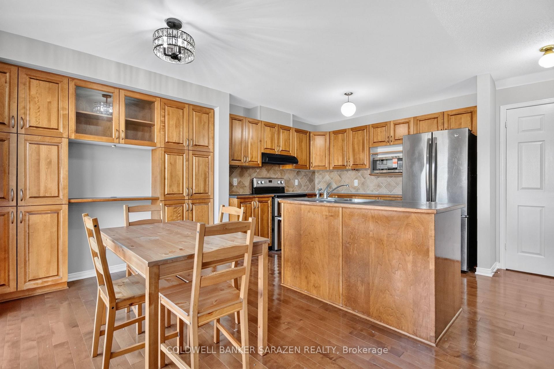Photo 17 of 111 Harbour View Street, Ottawa, Barrhaven - Strandherd — HOMEH