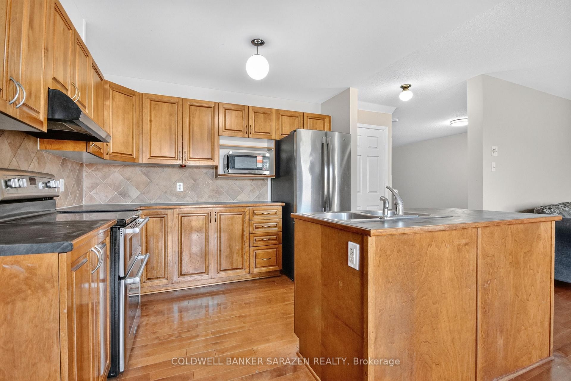 Photo 20 of 111 Harbour View Street, Ottawa, Barrhaven - Strandherd — HOMEH