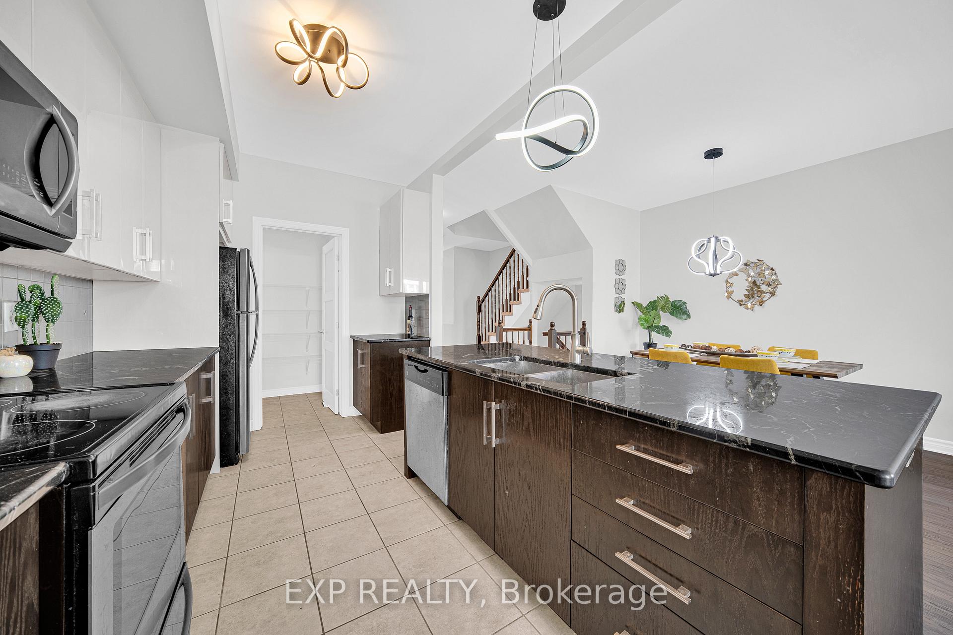 Photo 13 of 735 Teasel Way, Ottawa, Leitrim — HOMEH
