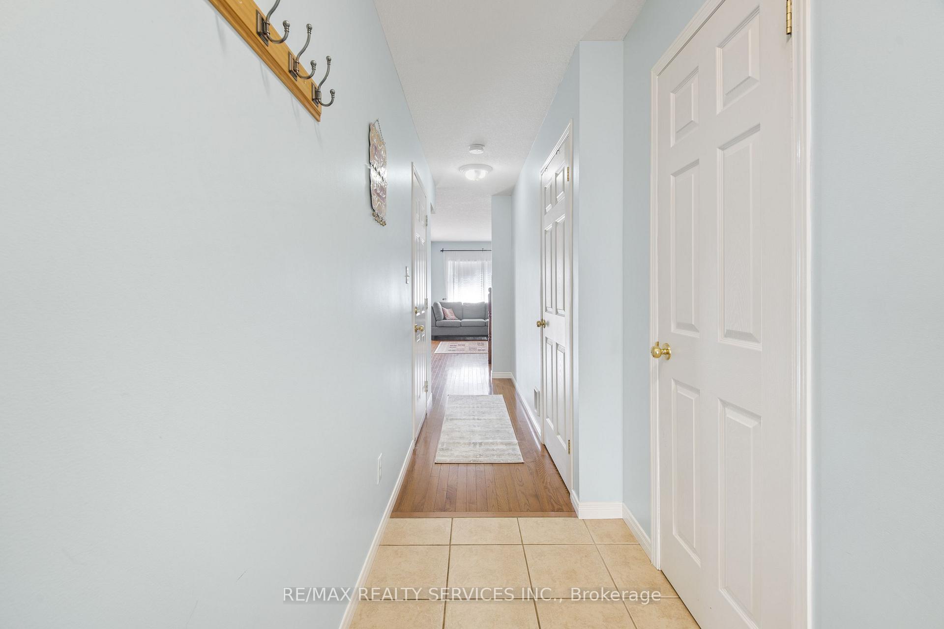 Photo 7 of Unit 17, 120 Dudhope Avenue, Cambridge, Christopher-Champlain — HOMEH