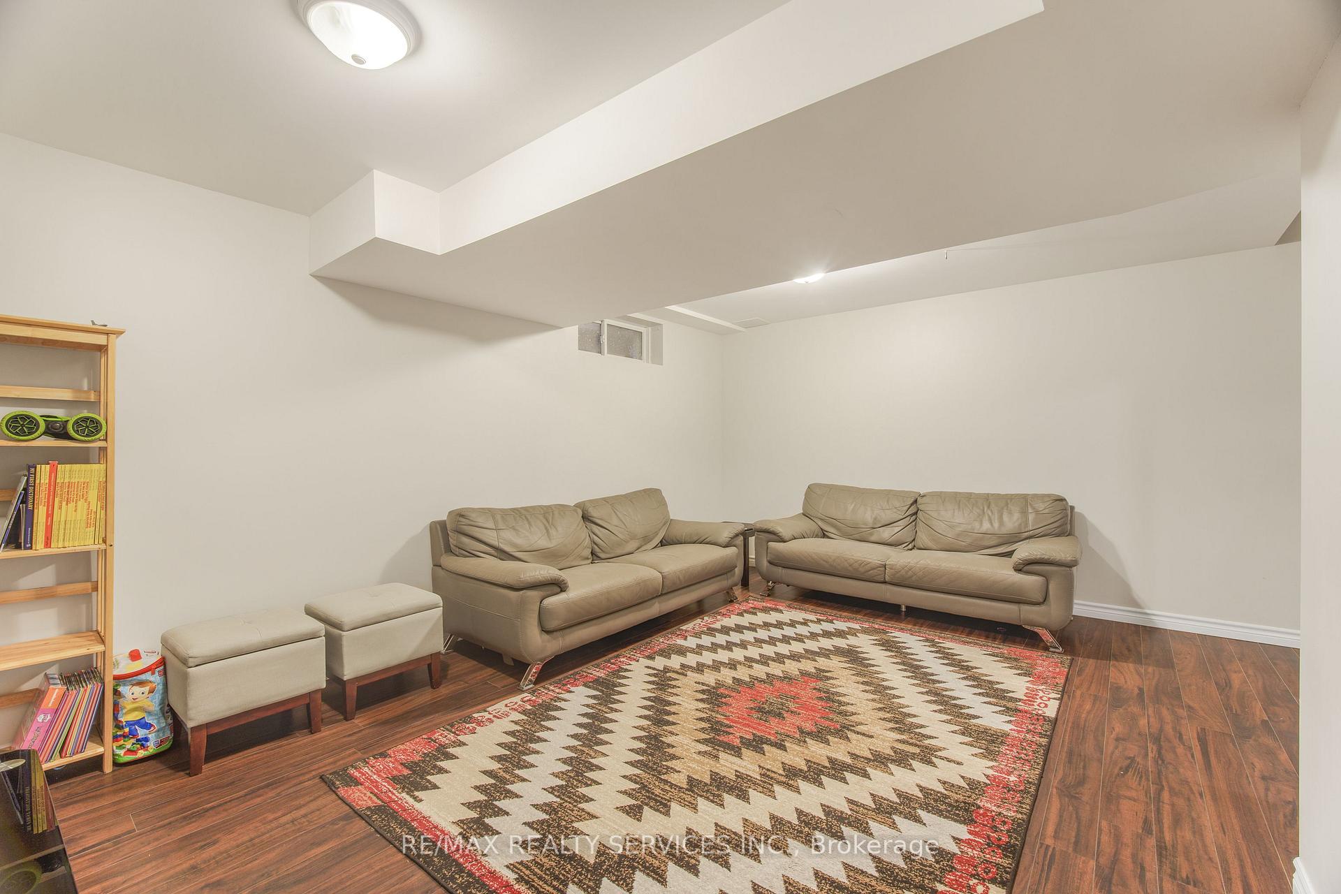 Photo 33 of Unit 17, 120 Dudhope Avenue, Cambridge, Christopher-Champlain — HOMEH