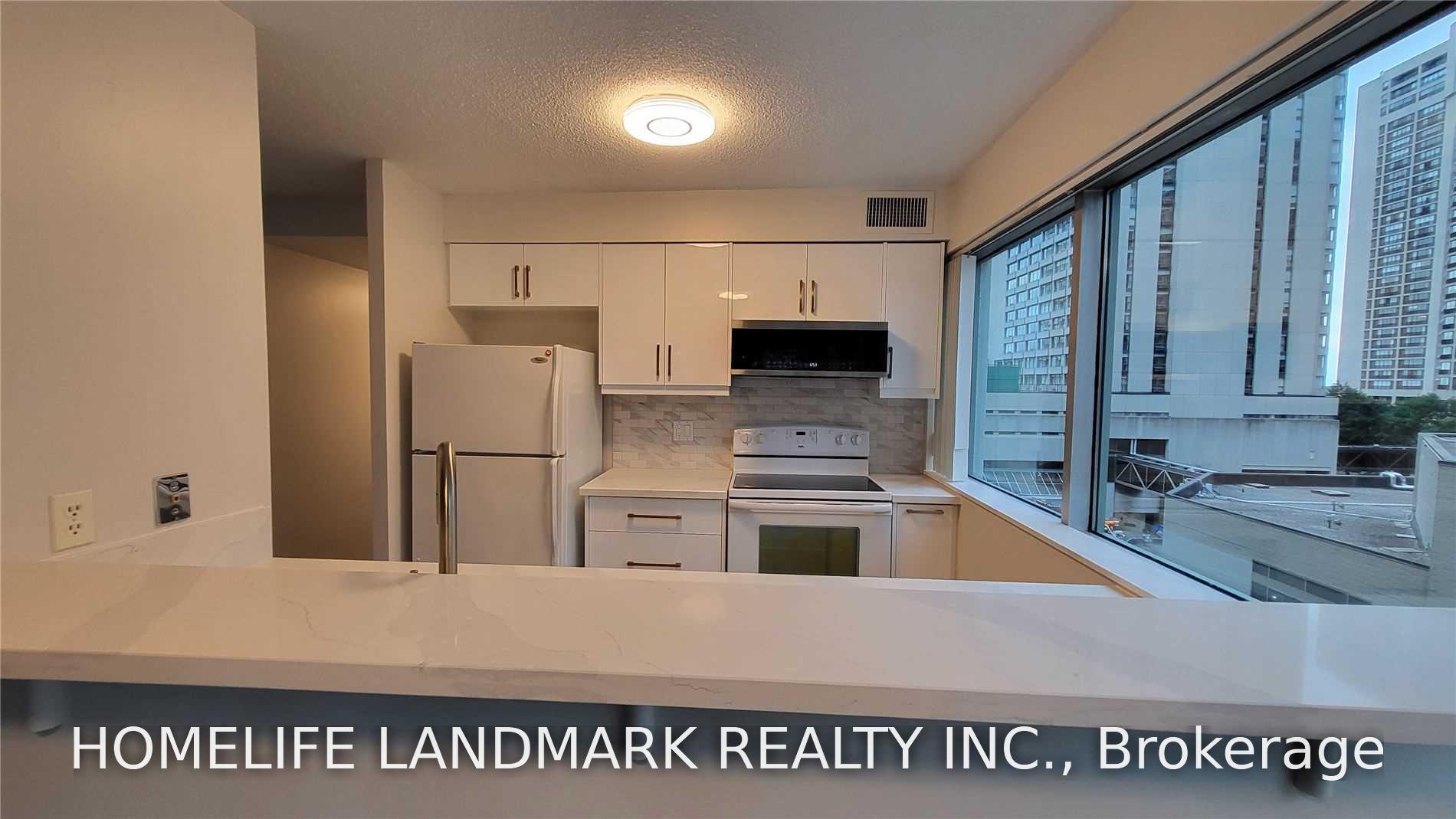 Photo 4 of Unit 611, 10 Queens Quay W, Toronto, Waterfront Communities — HOMEH
