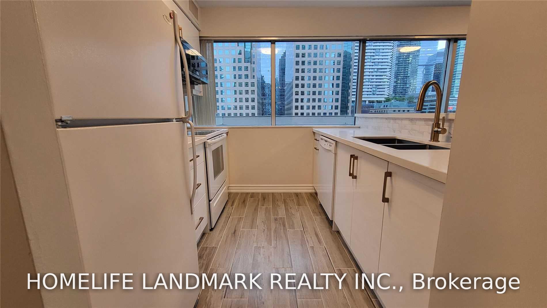 Photo 6 of Unit 611, 10 Queens Quay W, Toronto, Waterfront Communities — HOMEH