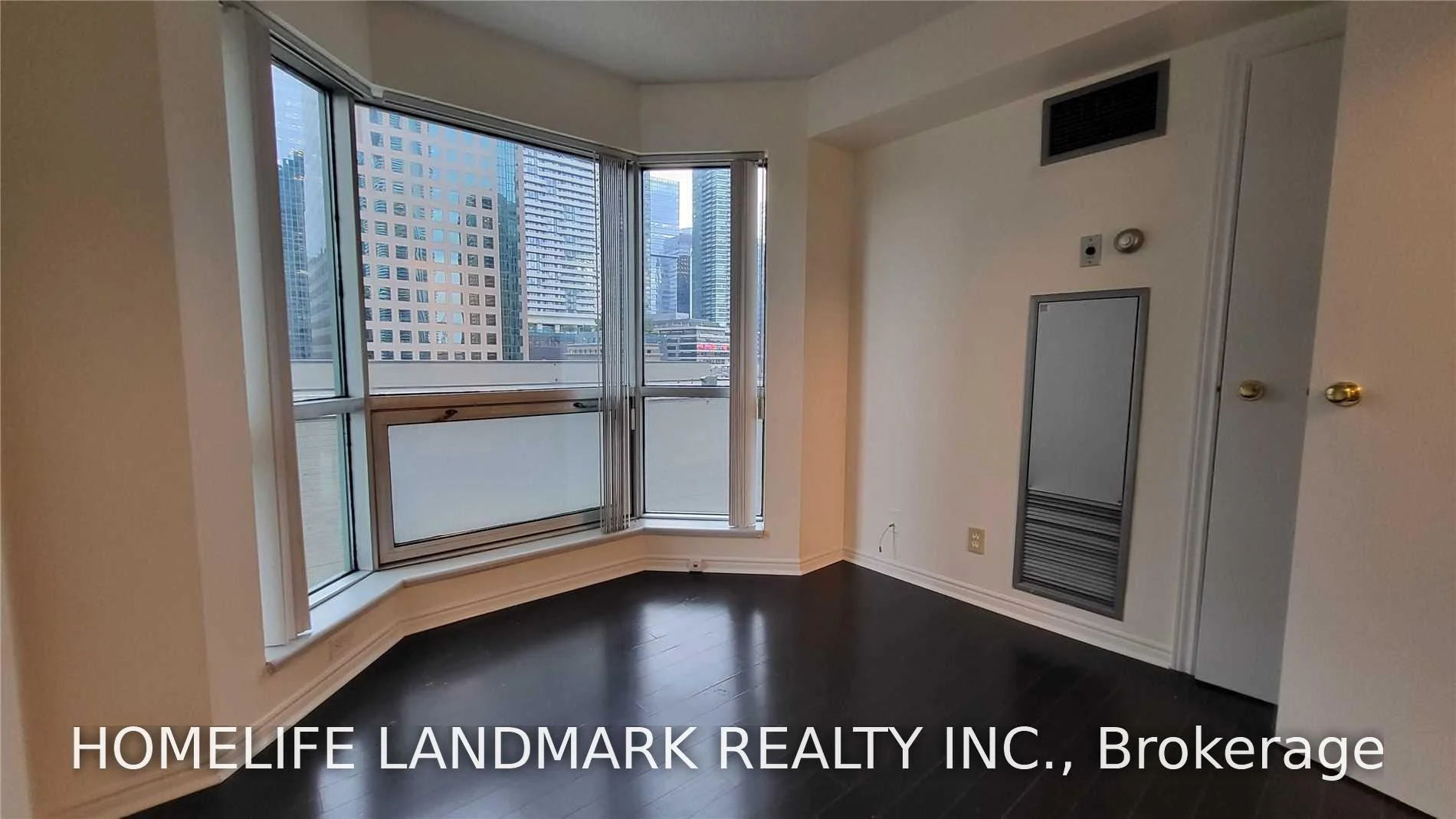 Photo 20 of Unit 611, 10 Queens Quay W, Toronto, Waterfront Communities — HOMEH