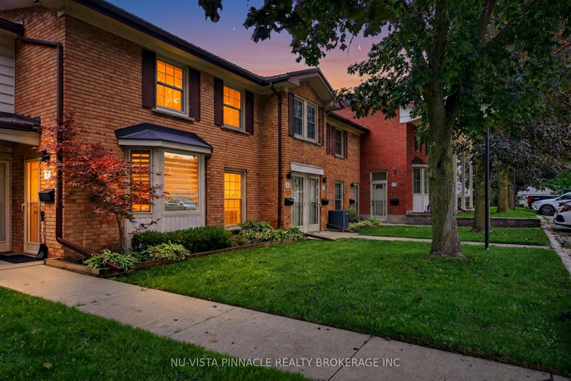 Photo of 7 Arbour Glen Crescent