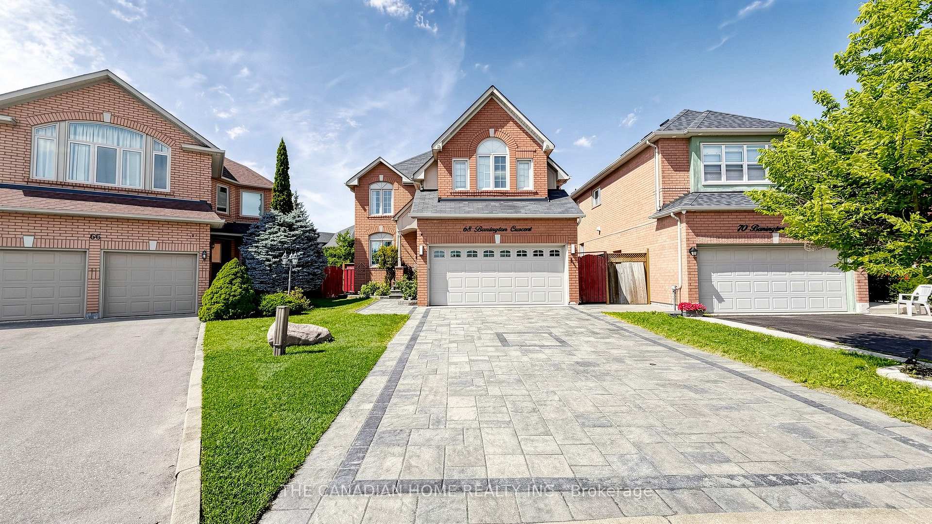 Photo 4 of 68 Banington Crescent, Brampton, Snelgrove — HOMEH