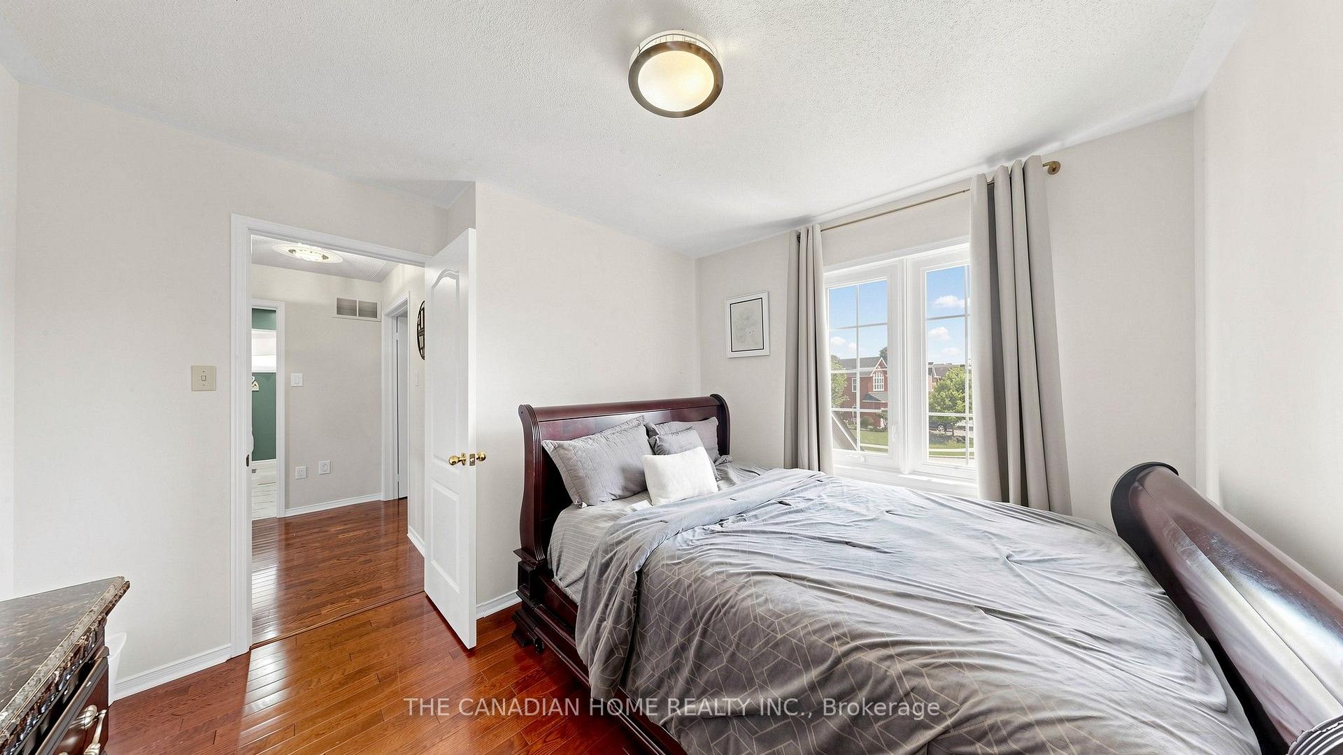 Photo 16 of 68 Banington Crescent, Brampton, Snelgrove — HOMEH