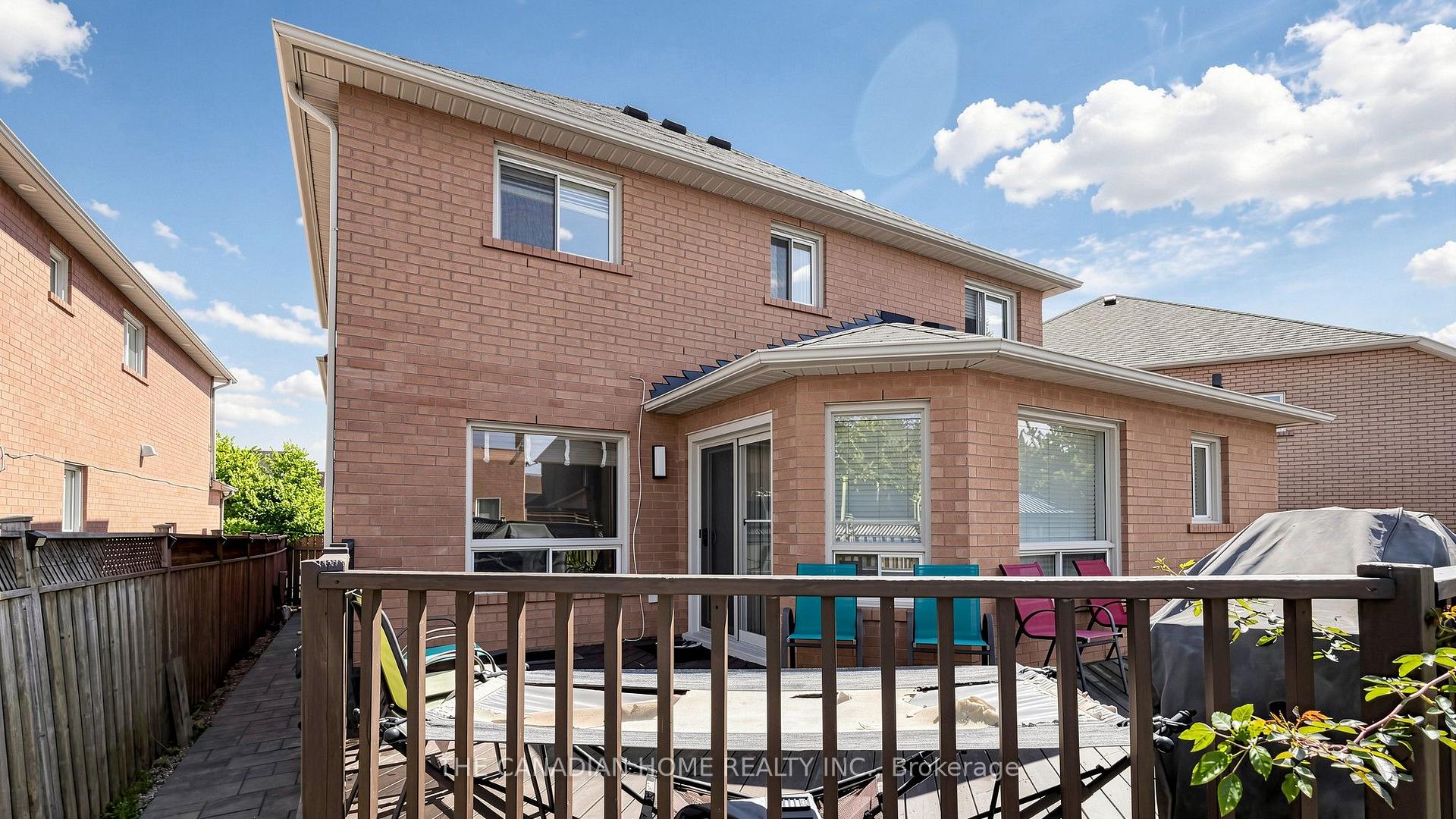Photo 36 of 68 Banington Crescent, Brampton, Snelgrove — HOMEH