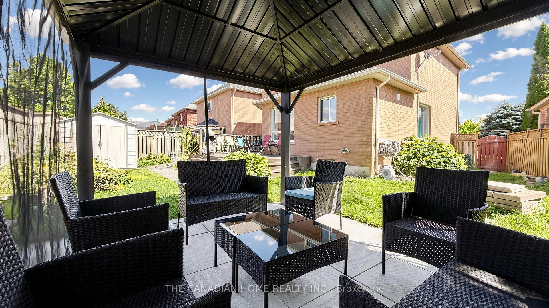 Photo 38 of 68 Banington Crescent, Brampton, Snelgrove — HOMEH